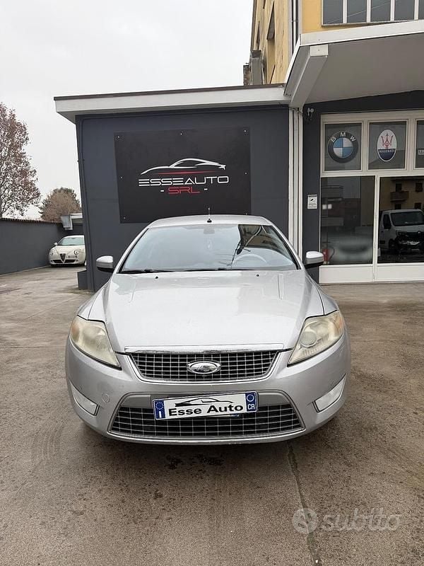 Usata Ford Mondeo 140 CV (102 kW) 2007 Grigio Berlina