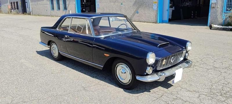 Blu/azzurro Usata 1961 Lancia Flaminia Coupé | 45.000 € - Immagine 1/4
