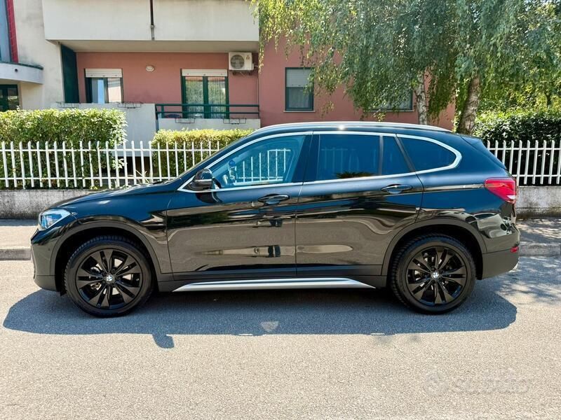 Usata BMW X1 xLine 143 CV (105 kW) 2022 Nero SUV