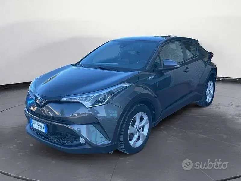 Usata Toyota C-HR Business Edition 98 CV (72 kW) 2019 Grigio SUV
