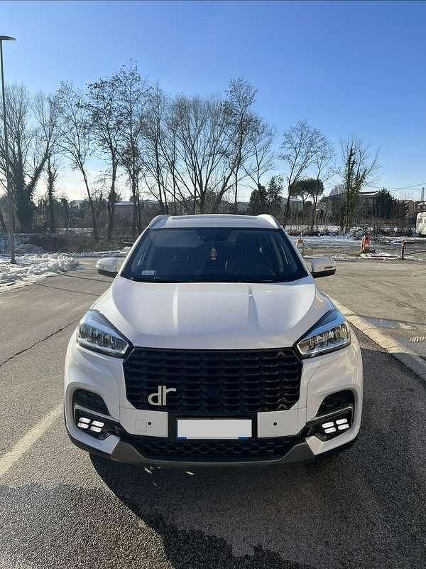 Bianco Usata 2024 DR DR 7.0 SUV | 27.000 € (Buon prezzo) - Immagine 1/4