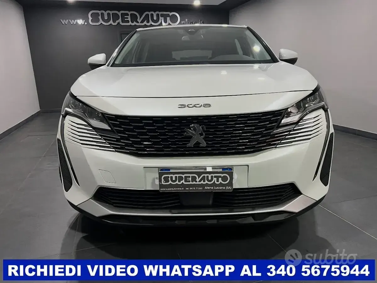 Usata Peugeot 3008 Active 131 CV (96 kW) 2022 Bianco SUV