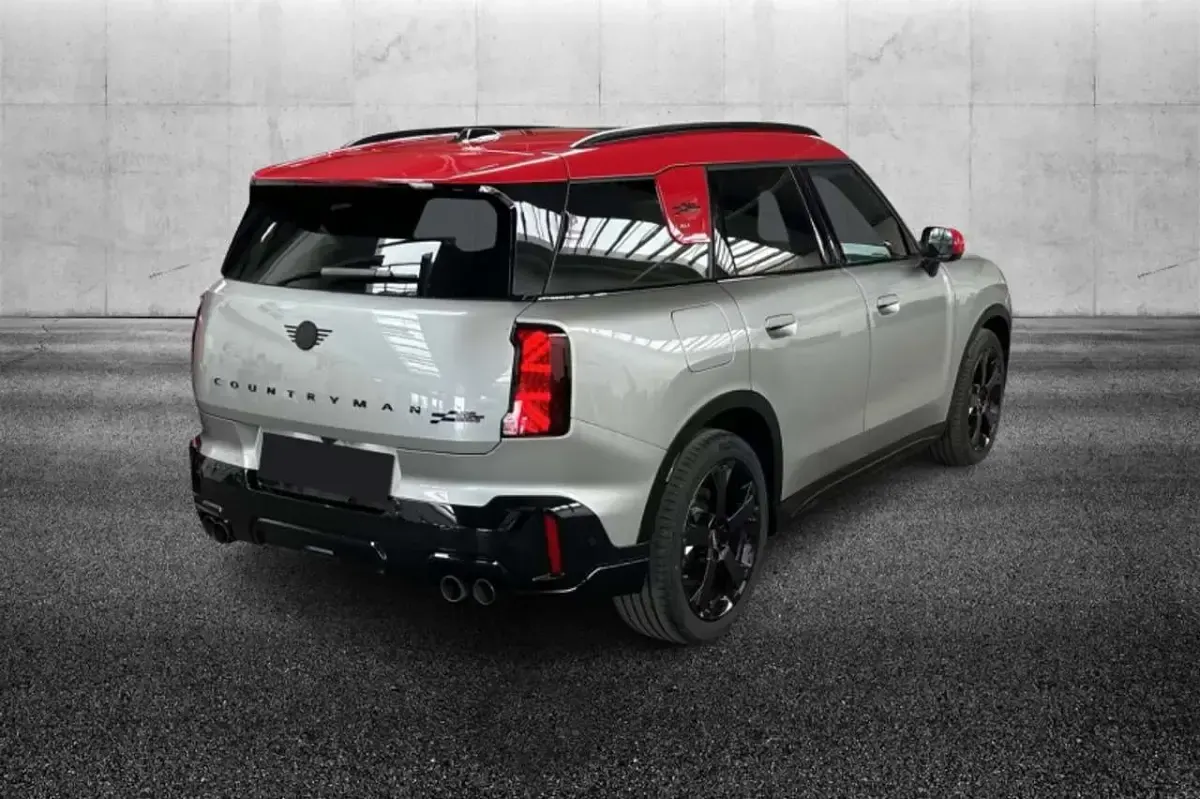 Usata Mini John Cooper Works Countryman 300 CV (220 kW) 2025 Argento SUV