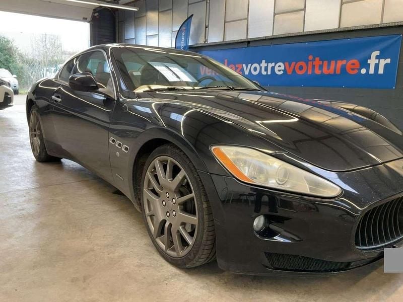 Usata Maserati Granturismo 405 CV (297 kW) 2008 Nero Coupé