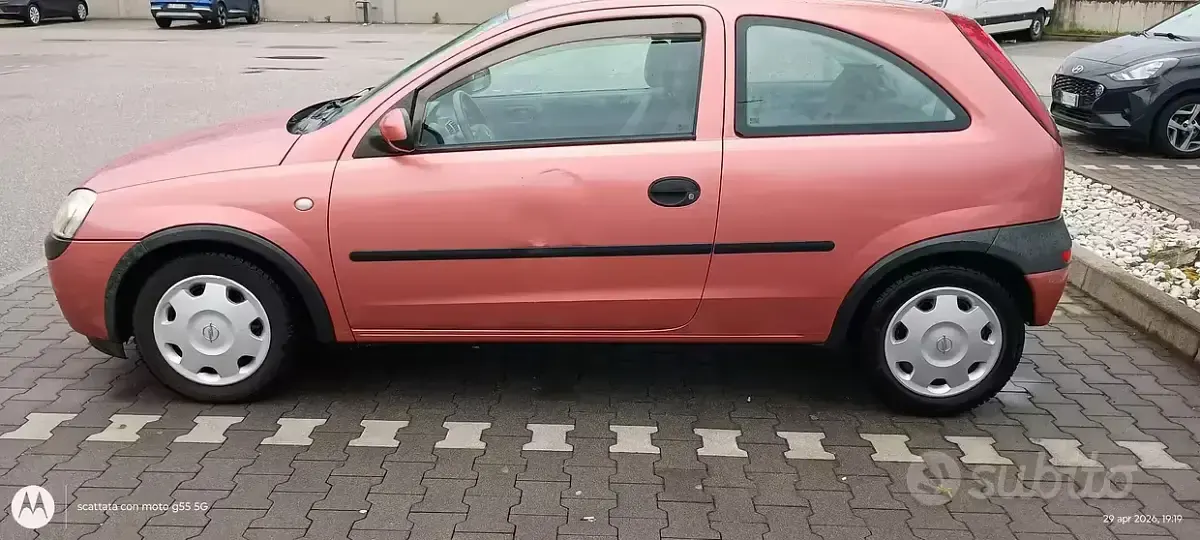 Usata Opel Corsa 58 CV (42 kW) 2001 Marrone Utilitaria