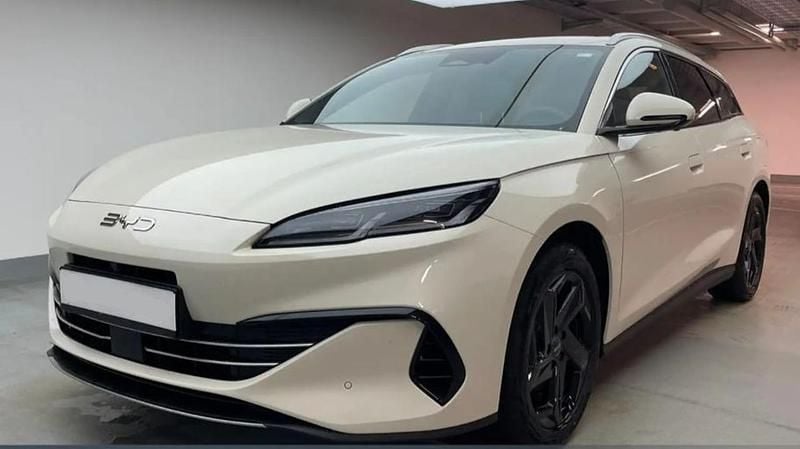 Usata BYD Seal Comfort 98 CV (72 kW) 2025 Sandstone Station wagon