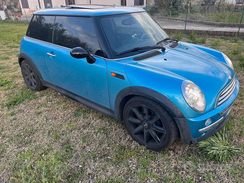 Usata Mini One D 88 CV (64 kW) 2006 Blu Utilitaria