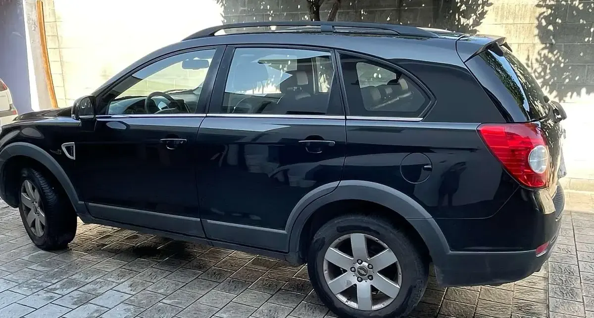 Usata Chevrolet Captiva LT 136 CV (100 kW) 2009 Nero SUV