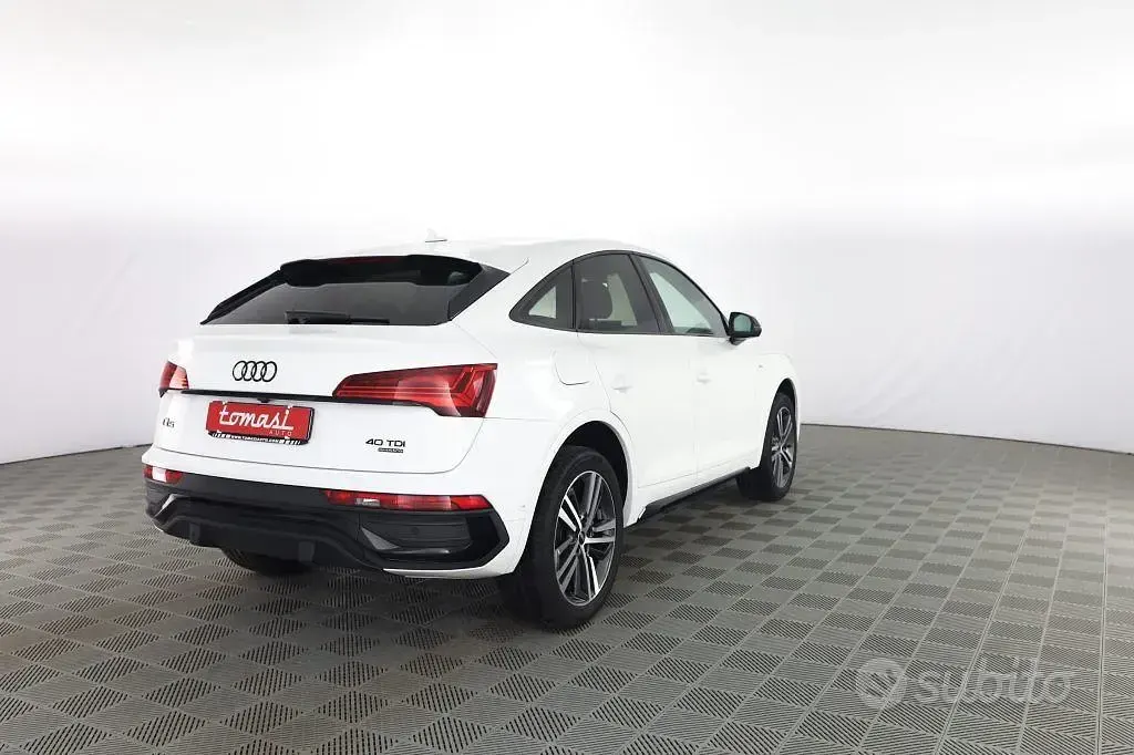 Usata Audi Q5 S-Line 204 CV (150 kW) 2024 Bianco SUV