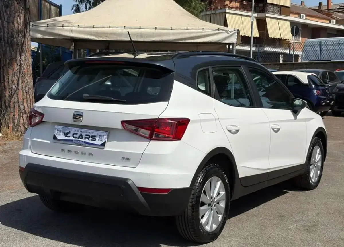 Usata Seat Arona Style 90 CV (66 kW) 2019 Bianco SUV