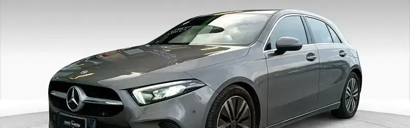 Usata Mercedes A180 Edition 116 CV (85 kW) 2021 Blu Utilitaria