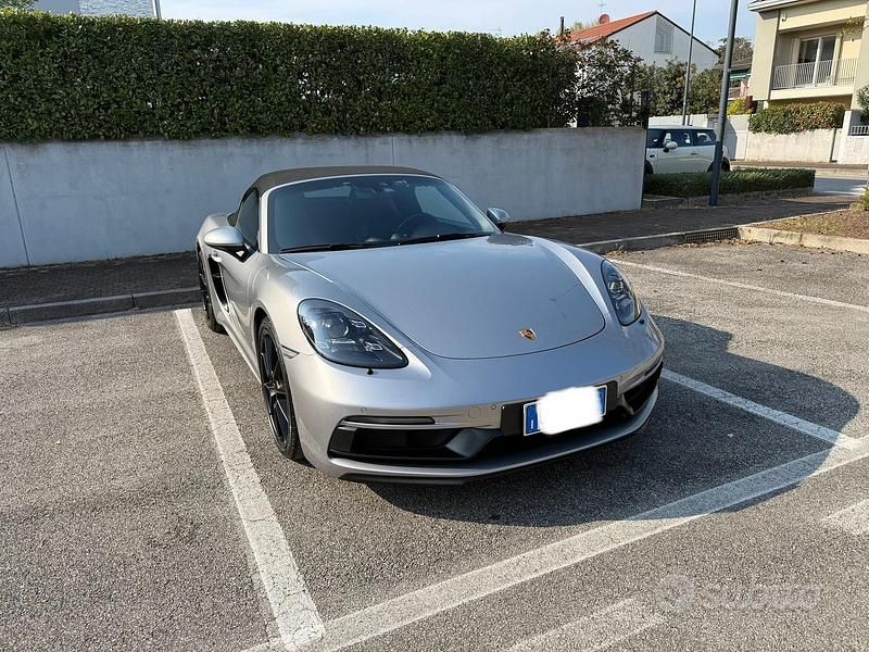 Usata Porsche 718 Boxster 400 CV (294 kW) 2021 Grigio Cabrio