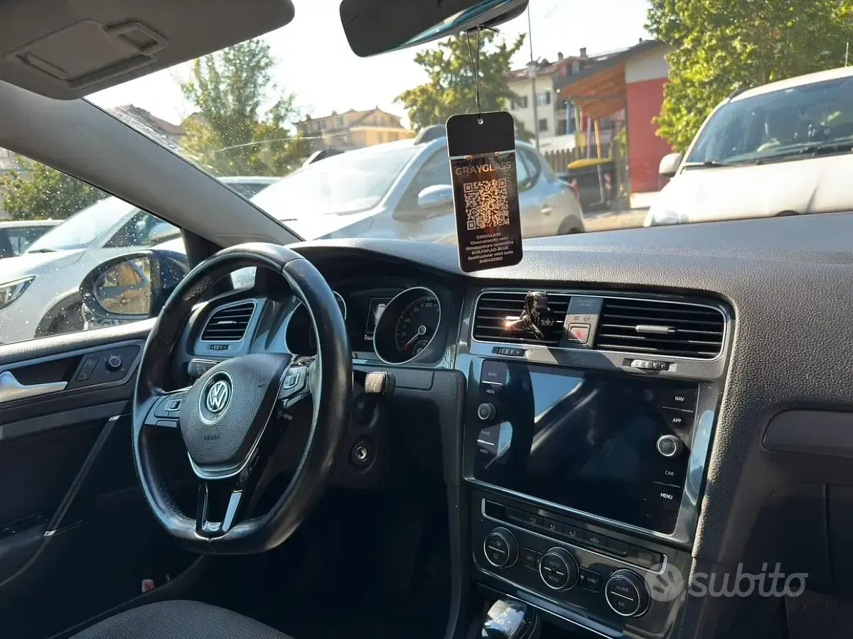Usata VW Golf VII Comfortline 116 CV (85 kW) 2018 Bluazzurro Station wagon