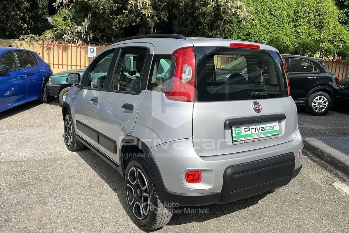 Usata Fiat Panda City Life 84 CV (61 kW) 2021 Gray Utilitaria