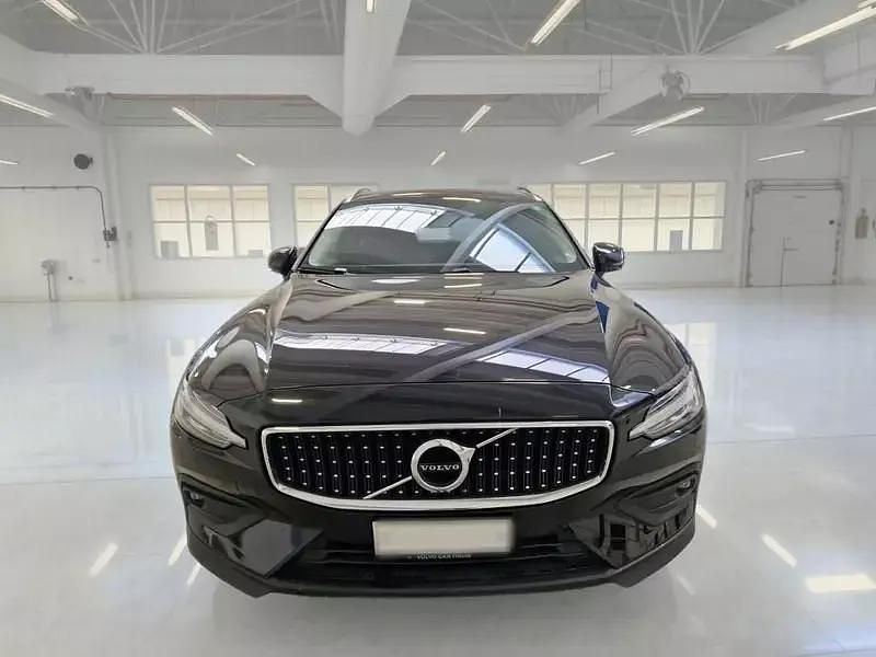 Usata Volvo V60 CC Business Edition 197 CV (144 kW) 2022 Station wagon