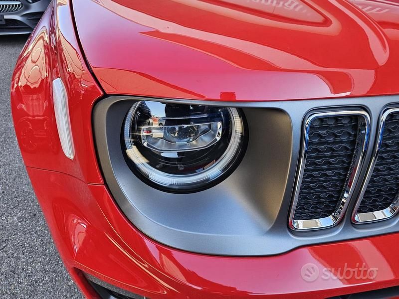 Usata Jeep Renegade Limited 120 CV (88 kW) 2020 Rosso SUV