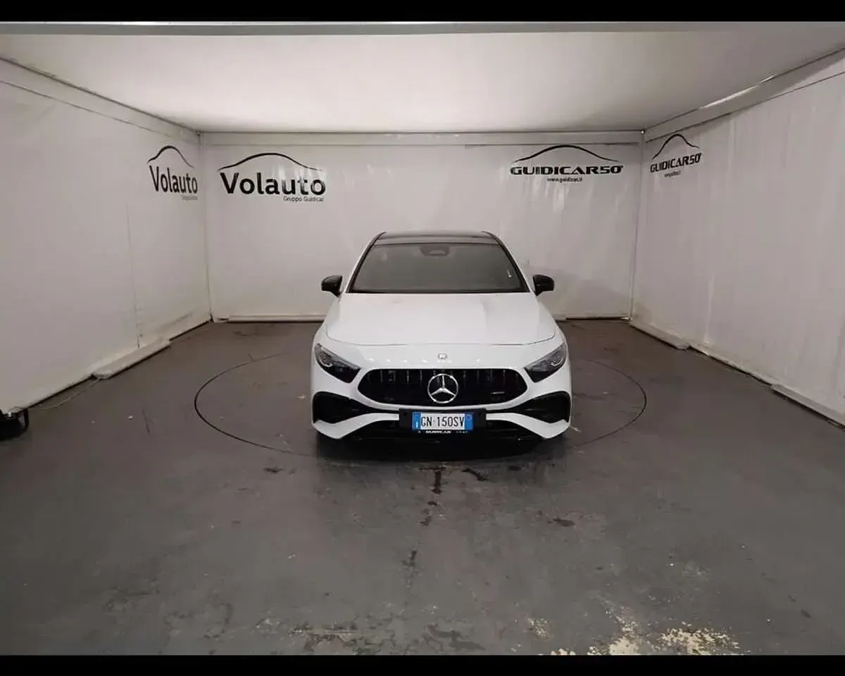 Usata Mercedes A35 AMG AMG Line Premium Plus 306 CV (225 kW) 2023 Digital white Berlina