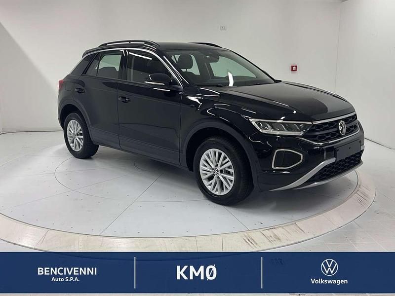 Usata VW T-Roc Life 150 CV (110 kW) 2024 Nero SUV