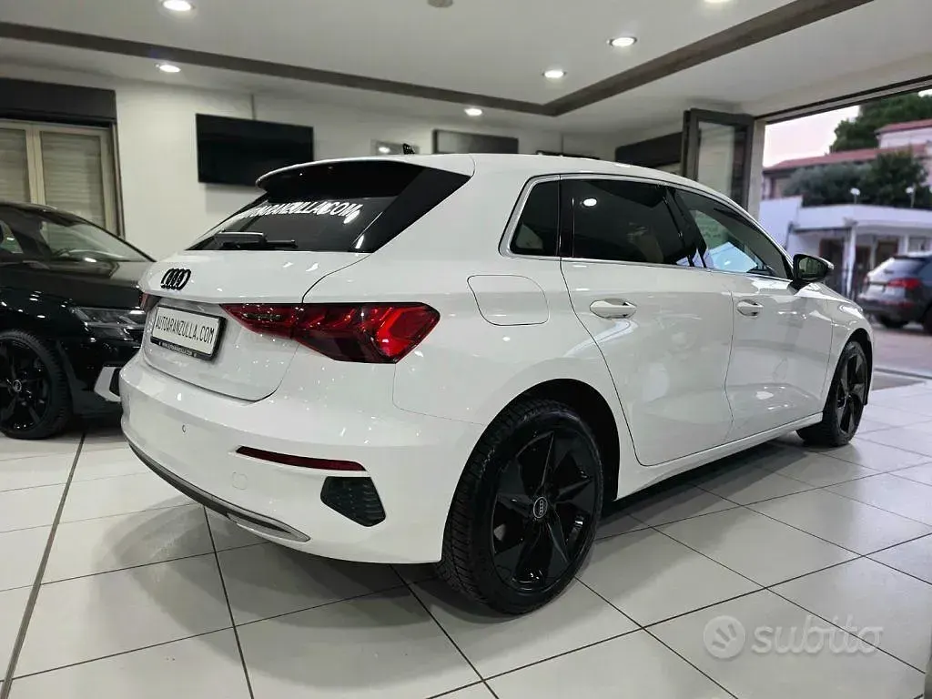 Usata Audi A3 Advanced 116 CV (85 kW) 2021 Bianco Berlina