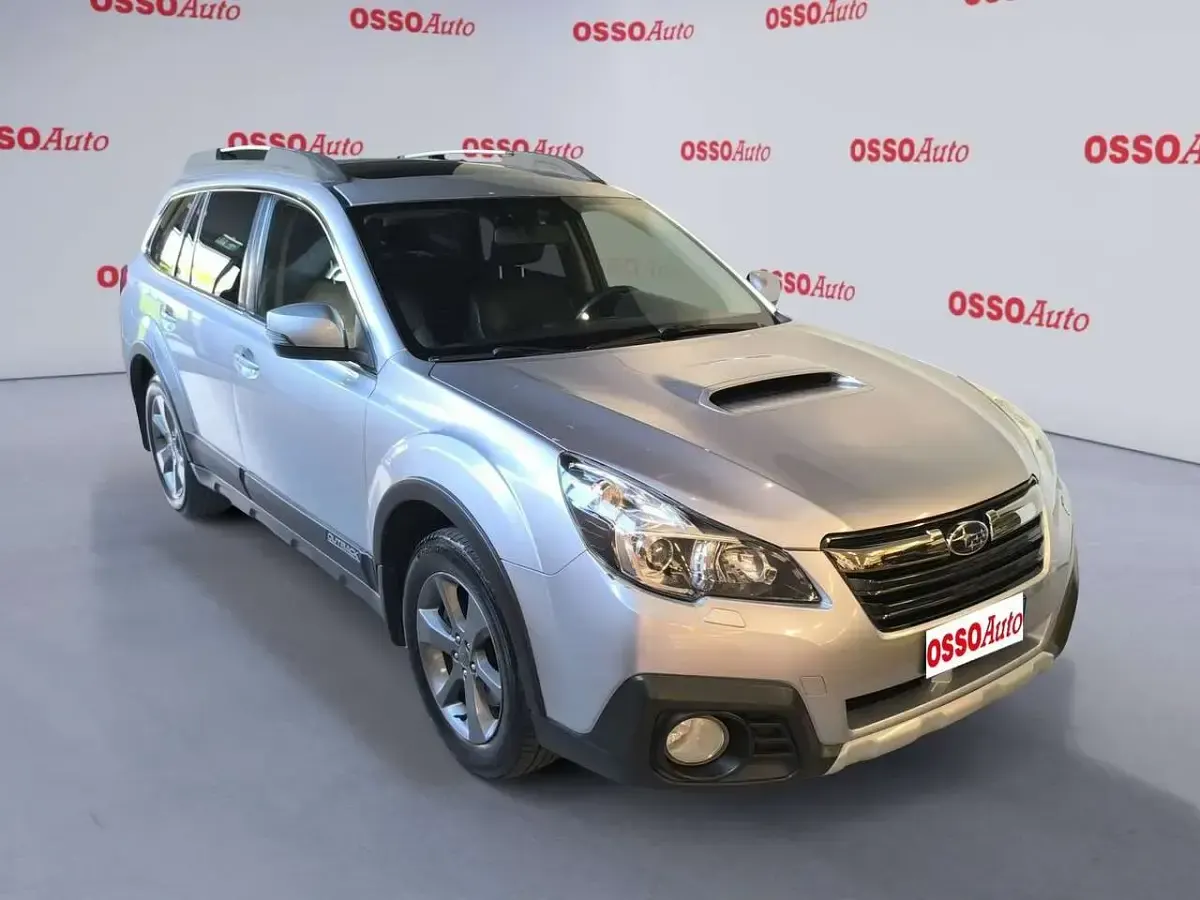 Usata Subaru Outback Trend 150 CV (110 kW) 2014 Argento Station wagon