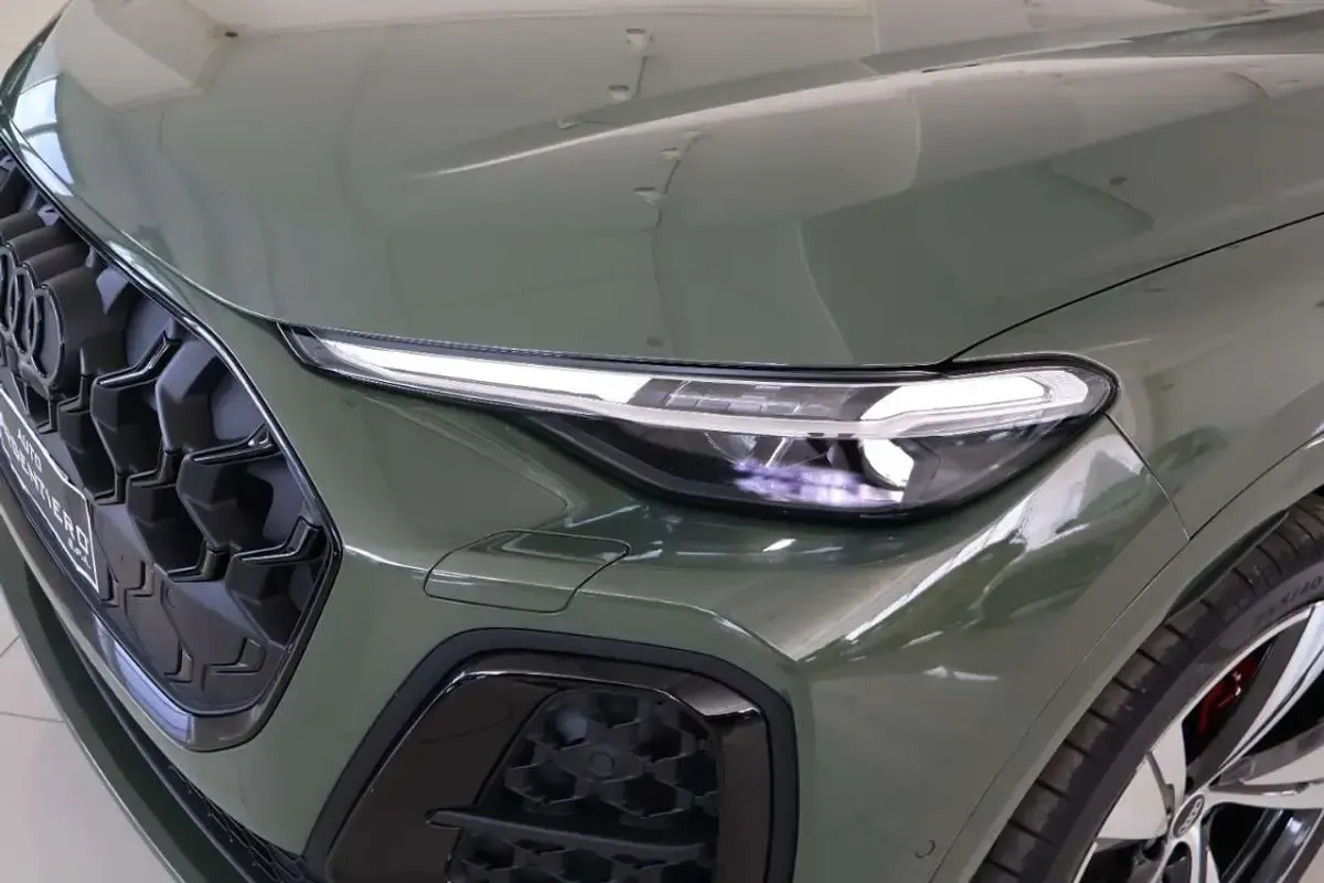 Usata Audi Q5 S-Line 204 CV (150 kW) 2025 Verde distretto perlato SUV
