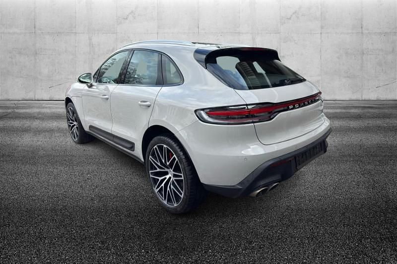 Usata Porsche Macan 381 CV (280 kW) 2022 Grigio metallizzato SUV