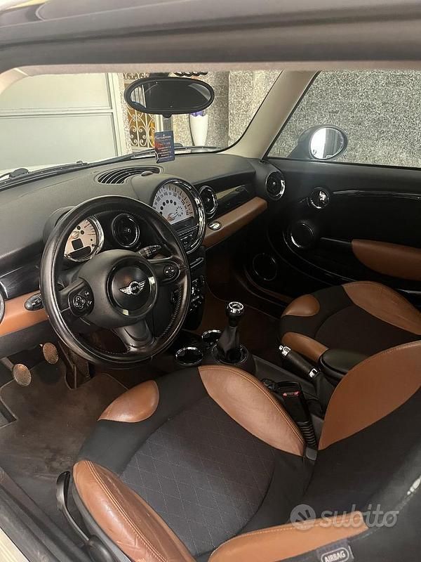 Occasion Mini Cooper D 122 ch (89 kW) 2011 Blanc Citadine