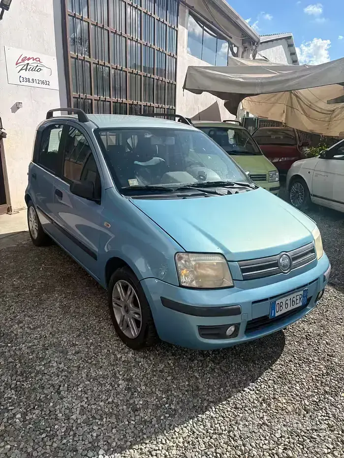 Usata Fiat Panda 60 CV (44 kW) 2006 Bluazzurro Utilitaria