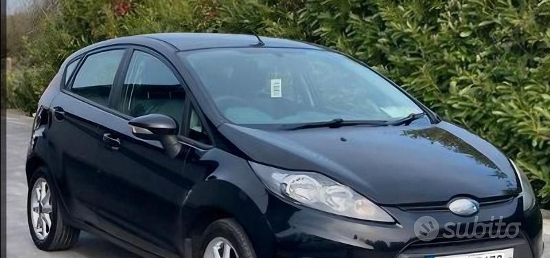 Usata Ford Fiesta Titanium 2009 Nero Berlina