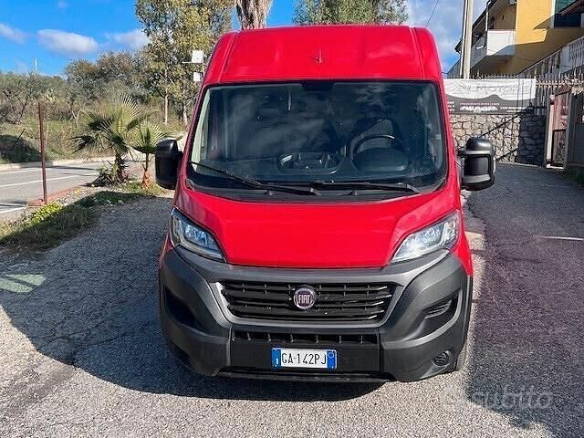 Usata Fiat Ducato 33 140 CV (102 kW) 2020 Rosso Furgone
