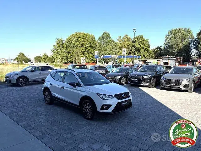 Usata Seat Arona 90 CV (66 kW) 2019 Bianco SUV