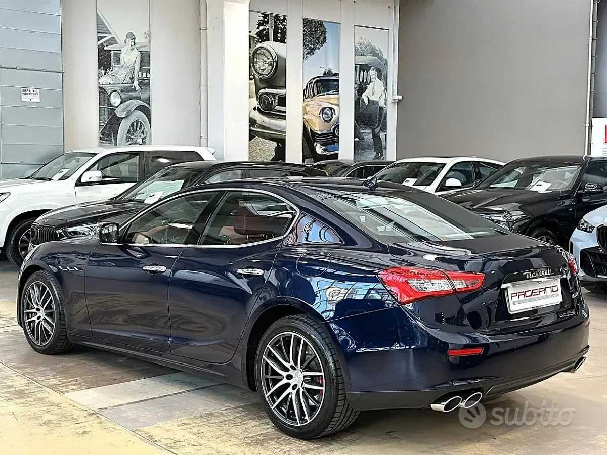 Usata Maserati Ghibli 250 CV (183 kW) 2015 Bluazzurro Berlina