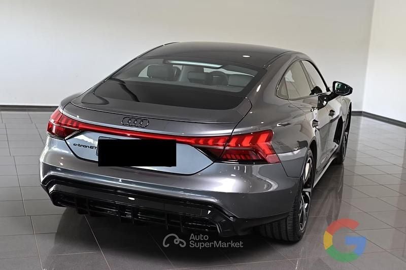 Usata Audi e-tron GT quattro Comfort 139 kW (190 CV) 2022 Grigio Berlina