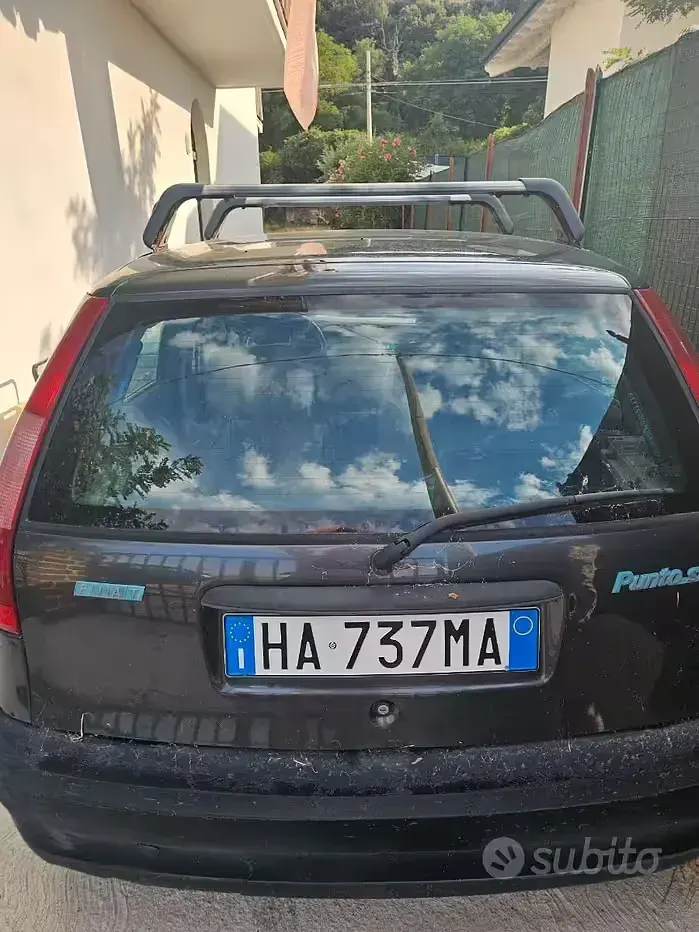 Usata Fiat Punto 54 CV (39 kW) 1996 Grigio Berlina