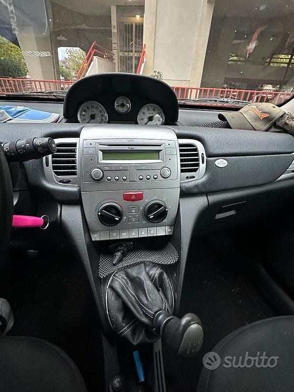 Usata Lancia Ypsilon 2007 Grigio Utilitaria