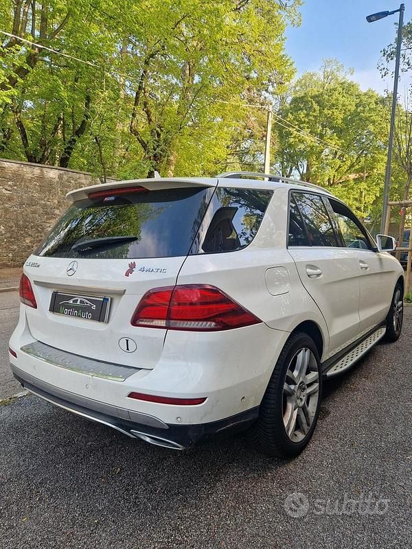 Usata Mercedes GLE250 204 CV (150 kW) 2016 Bianco SUV