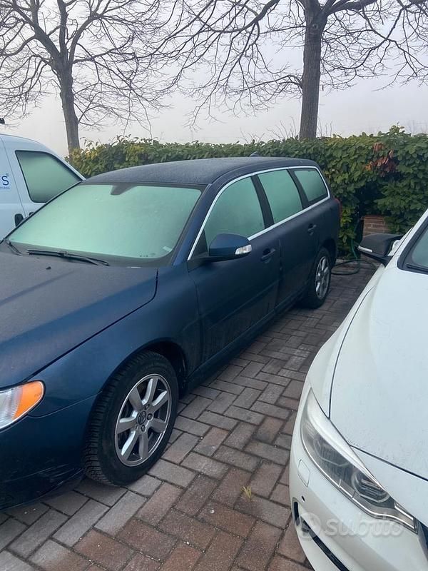 Usata Volvo V70 136 CV (100 kW) 2011 Station wagon