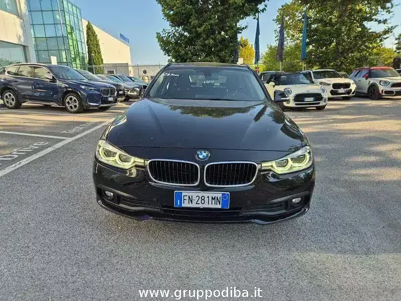 Usata BMW 318 Advantage 149 CV (109 kW) 2018 Nero Station wagon