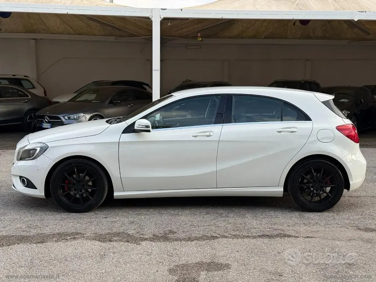 Usata Mercedes A180 109 CV (80 kW) 2014 Bianco Berlina