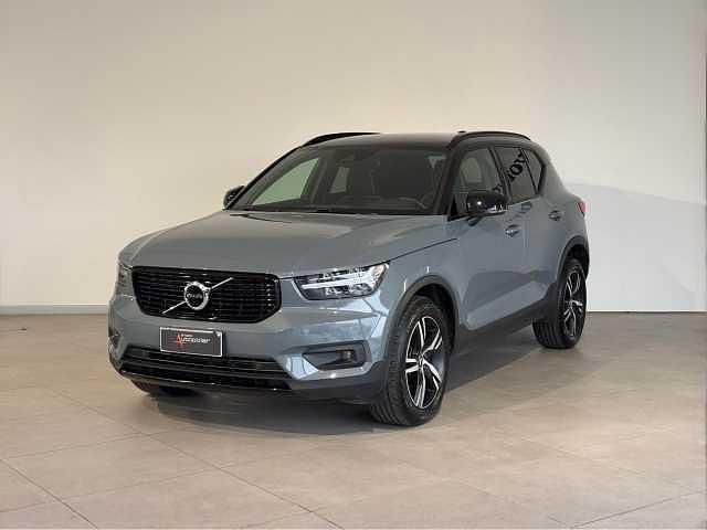 Usata Volvo XC40 Inscription 163 CV (119 kW) 2021 Grigio SUV