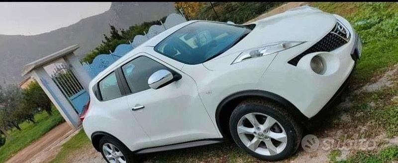 Usata Nissan Juke 110 CV (80 kW) 2011 Bianco SUV