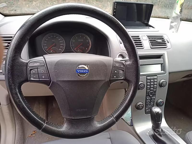 Usata Volvo S40 Momentum 220 CV (161 kW) 2005 Berlina