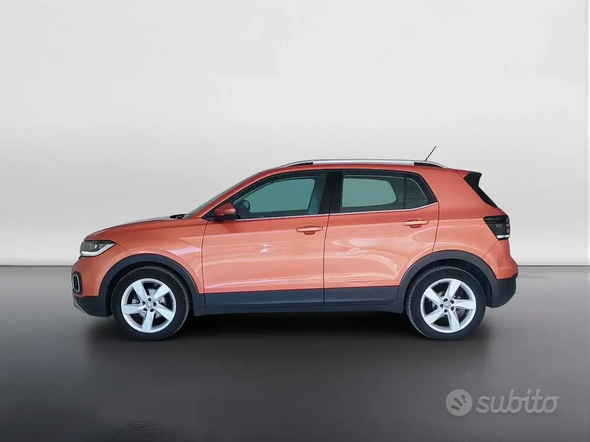 Usata VW T-Cross Advance 116 CV (85 kW) 2019 Giallo SUV