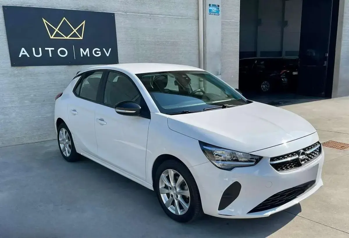 Usado Opel Corsa Edition 75 CV (55 kW) 2023 Blanco Utilitario