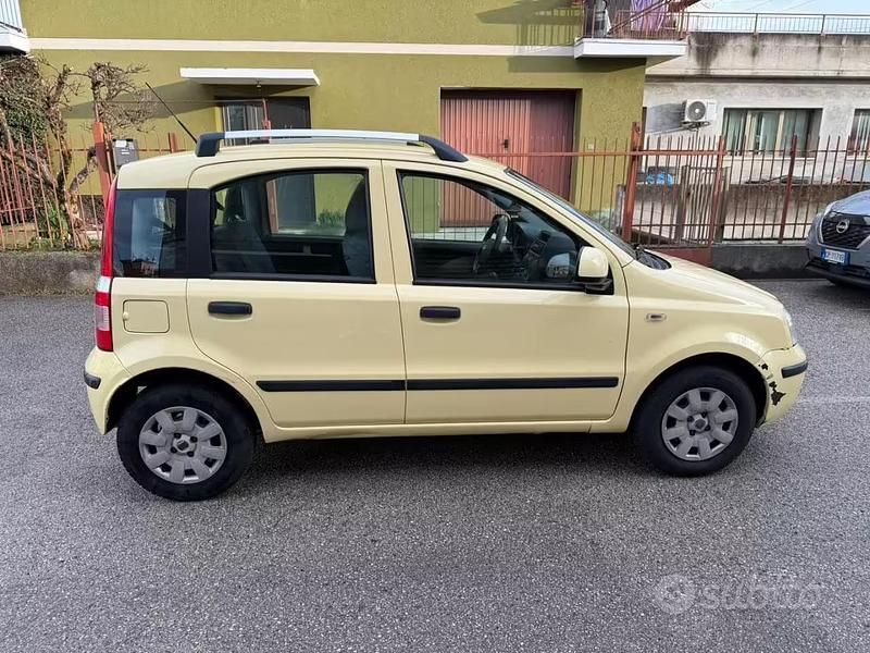 Usata Fiat Panda 59 CV (43 kW) 2009 Giallo Utilitaria