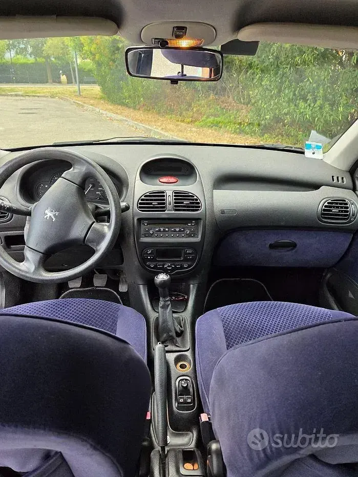 Usata Peugeot 206 75 CV (55 kW) 2005 Berlina