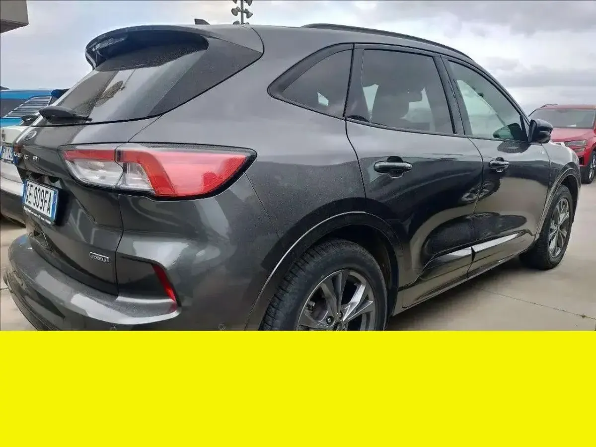 Usata Ford Kuga 224 CV (164 kW) 2021 Other SUV