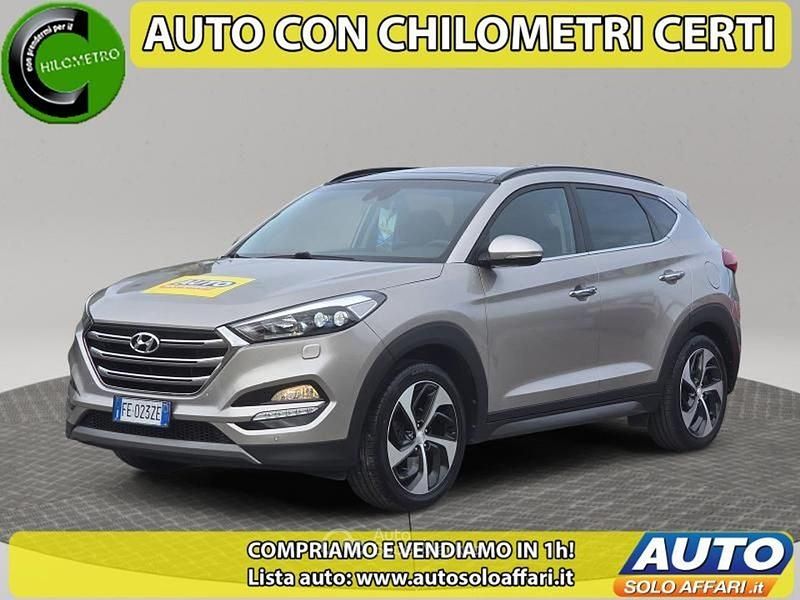 Usata Hyundai Tucson Xpossible 185 CV (136 kW) 2016 Grigio SUV