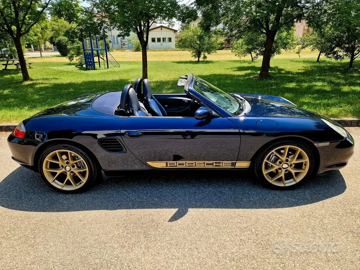 Usata Porsche Boxster 230 CV (169 kW) 2004 Blu Cabrio