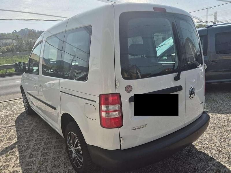 Begagnad VW Caddy Comfortline 109 HK (80 kW) 2014 Vit Minibuss